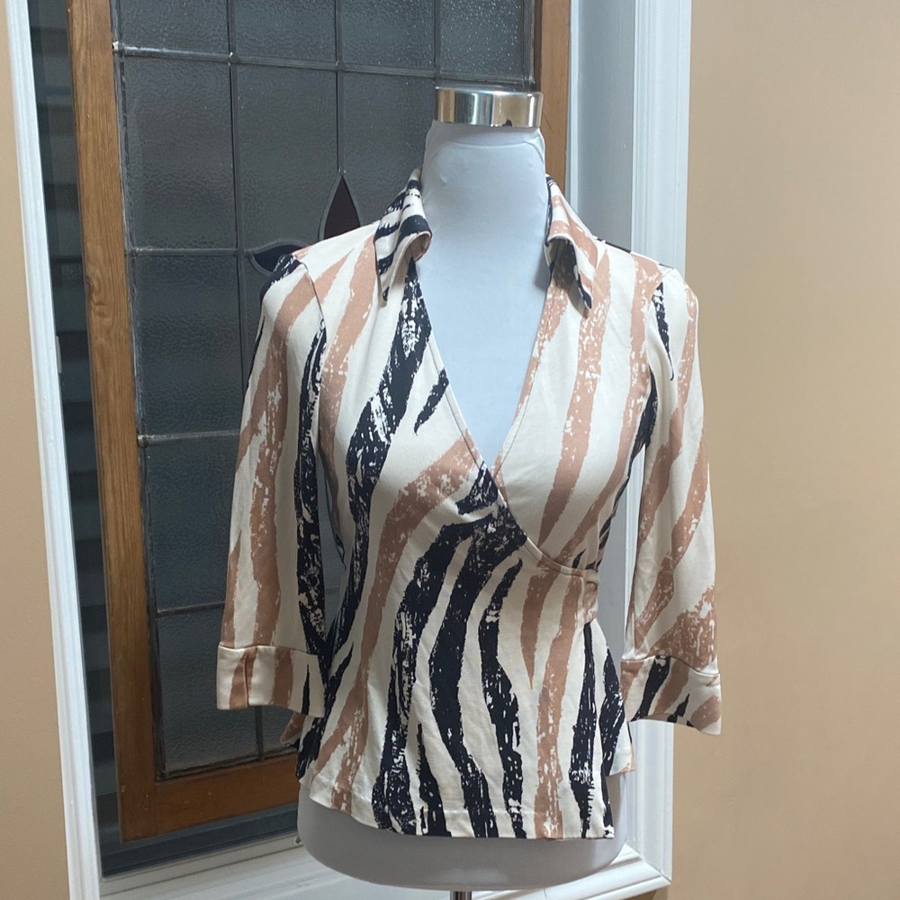 Diane Von Furstenberg Beige and Black Print Blouse